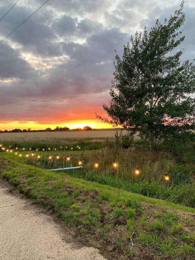 Fenland Retreats At Willow Grange Farm CBG Buitenkant foto